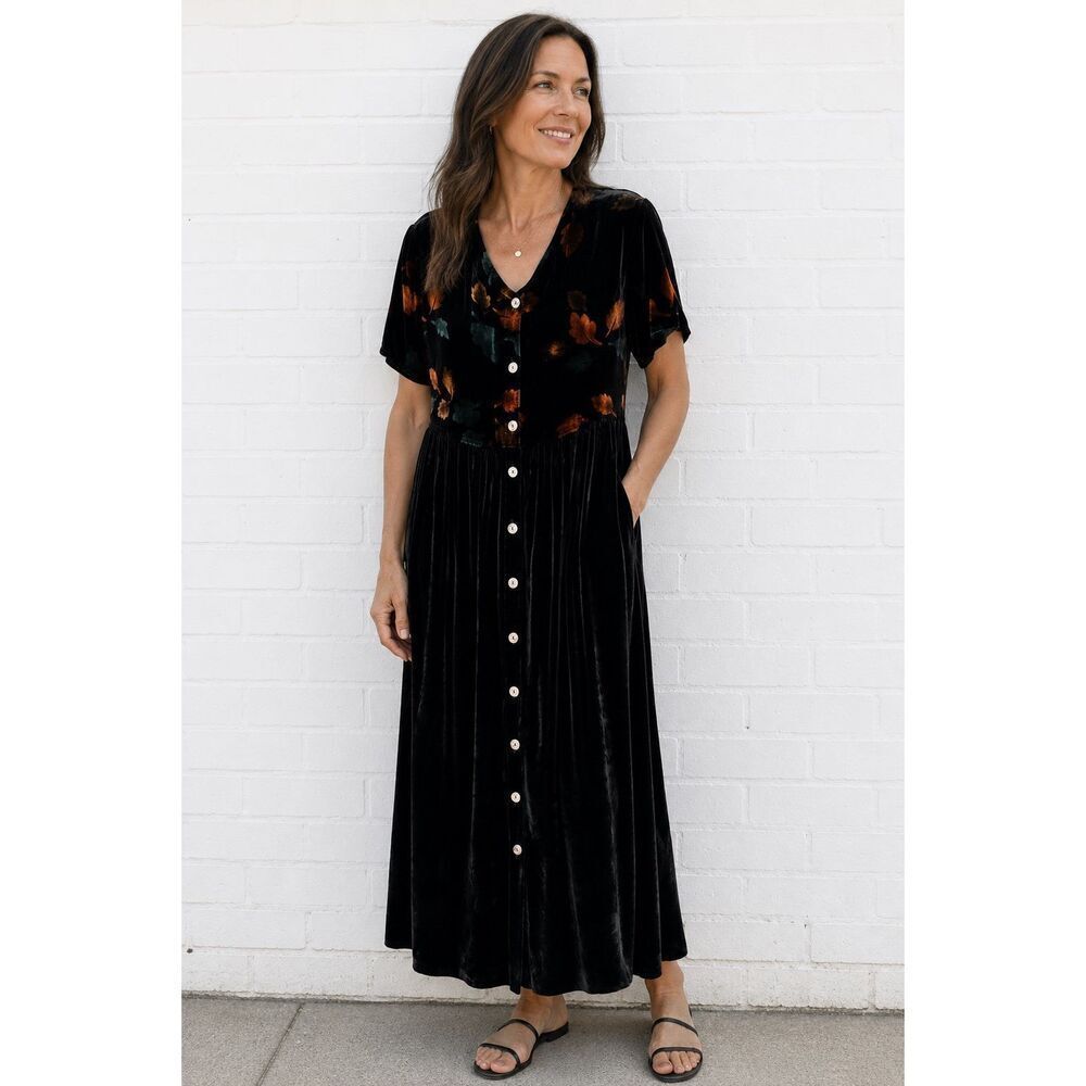 Vintage Coldwater Creek Women’s Large Black Velvet Button Down Midi Dress